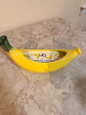 DW Home Yellow Banana-Shaped Ceramic Candle